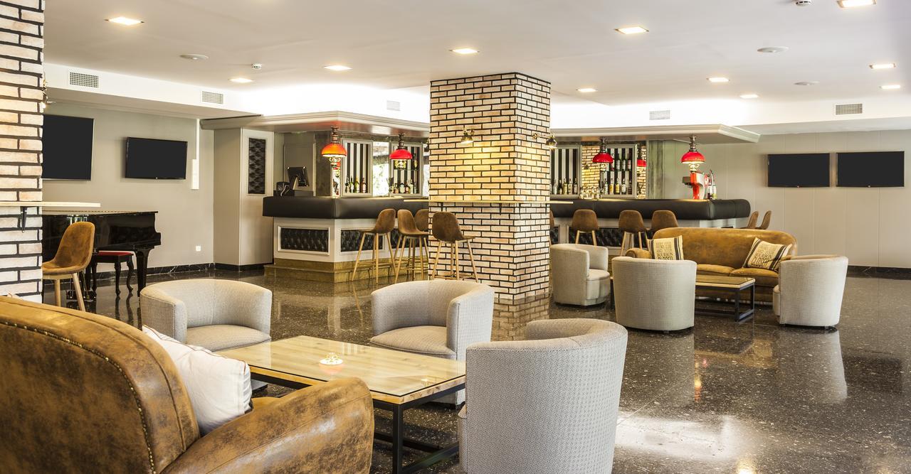 Globales Palmanova Hotel Luaran gambar